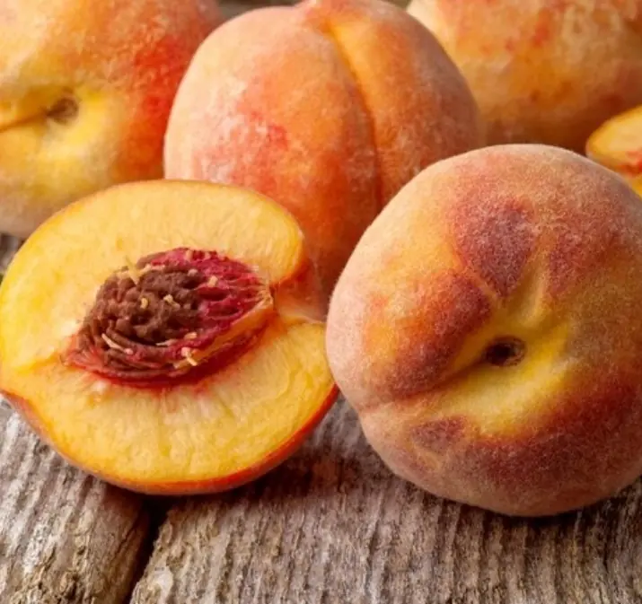 3 อาหารที่ไม่ควรกินคู่กับลูกพีช เสี่ยงกระทบสุขภาพโดยไม่รู้ตัว