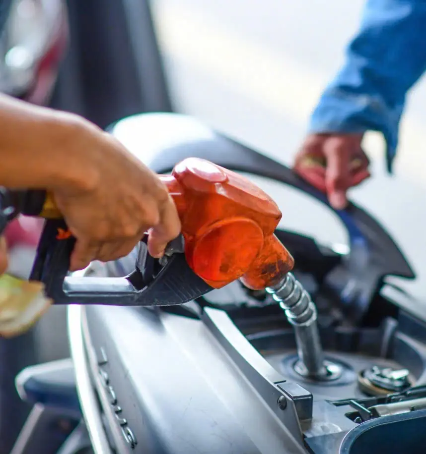 ลงทะเบียนรับเงินเยียวยาค่าน้ำมัน 6,000 บาท อย่าลืม 4 สิ่งนี้เด็ดขาด!