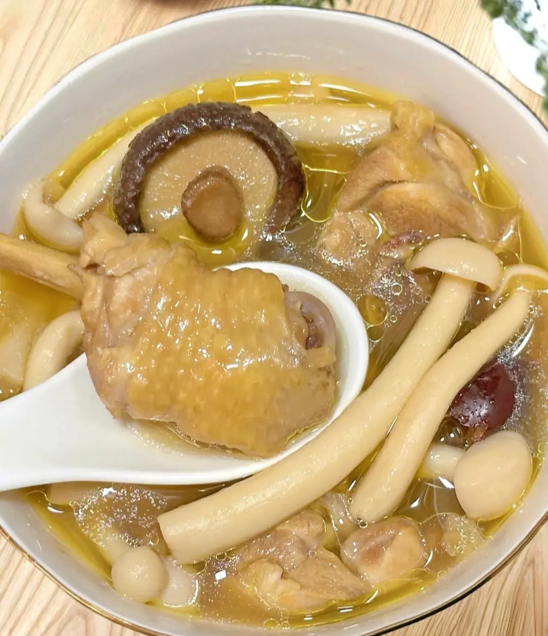 กินผักก็พังได้! หนุ่มเลิกกินเนื้อหวังสุขภาพดี สุดท้ายไตวาย