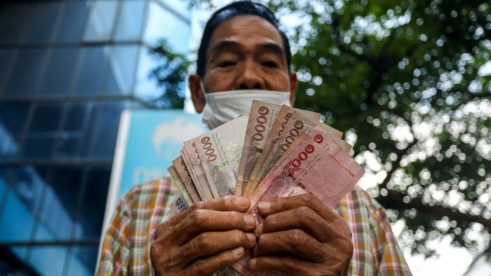 ขยายเวลาลงทะเบียนรับเงินเยียวยาค่าน้ำมัน 6,000 บาท ถึง 24 เม.ย. 69