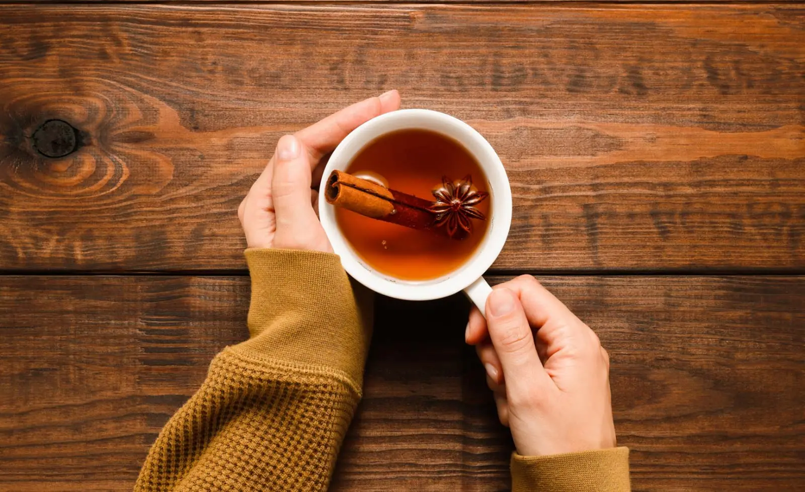 การดื่มเครื่องดื่มสูตรพิเศษที่คิดค้นโดยแพทย์ผู้มีชื่อเสียง ระหว่างเวลา 21.00 น. ถึง 23.00 น. สามา