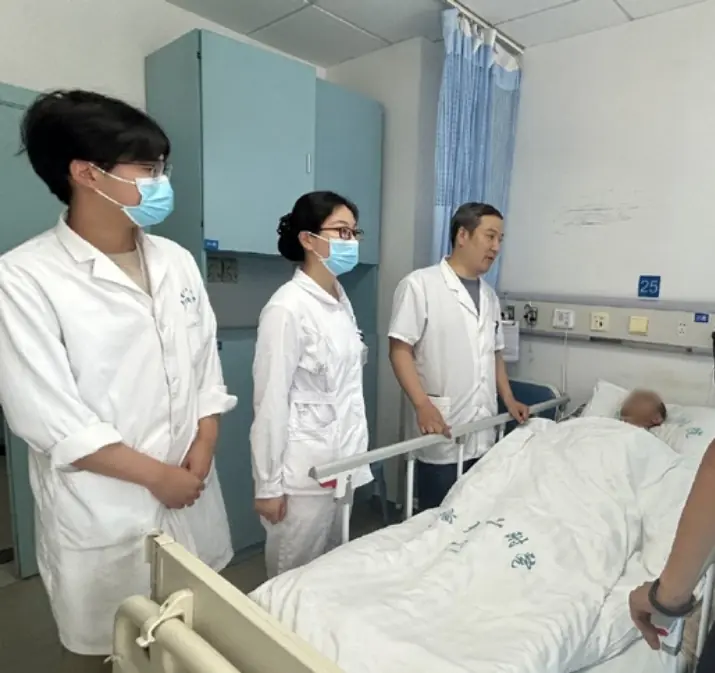 ชายวัย 36 ปีเสียชีวิตเพราะติดเครื่องดื่มชนิดหนึ่ง ทำลายตับ-ไต แต่ผู้ชายยังนิยม