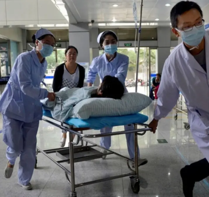 มะเร็งลำไส้ใหญ่พุ่งไม่หยุด! แพทย์เตือน 4 “ตัวการ” ในตู้เย็น ควรทิ้งทันที