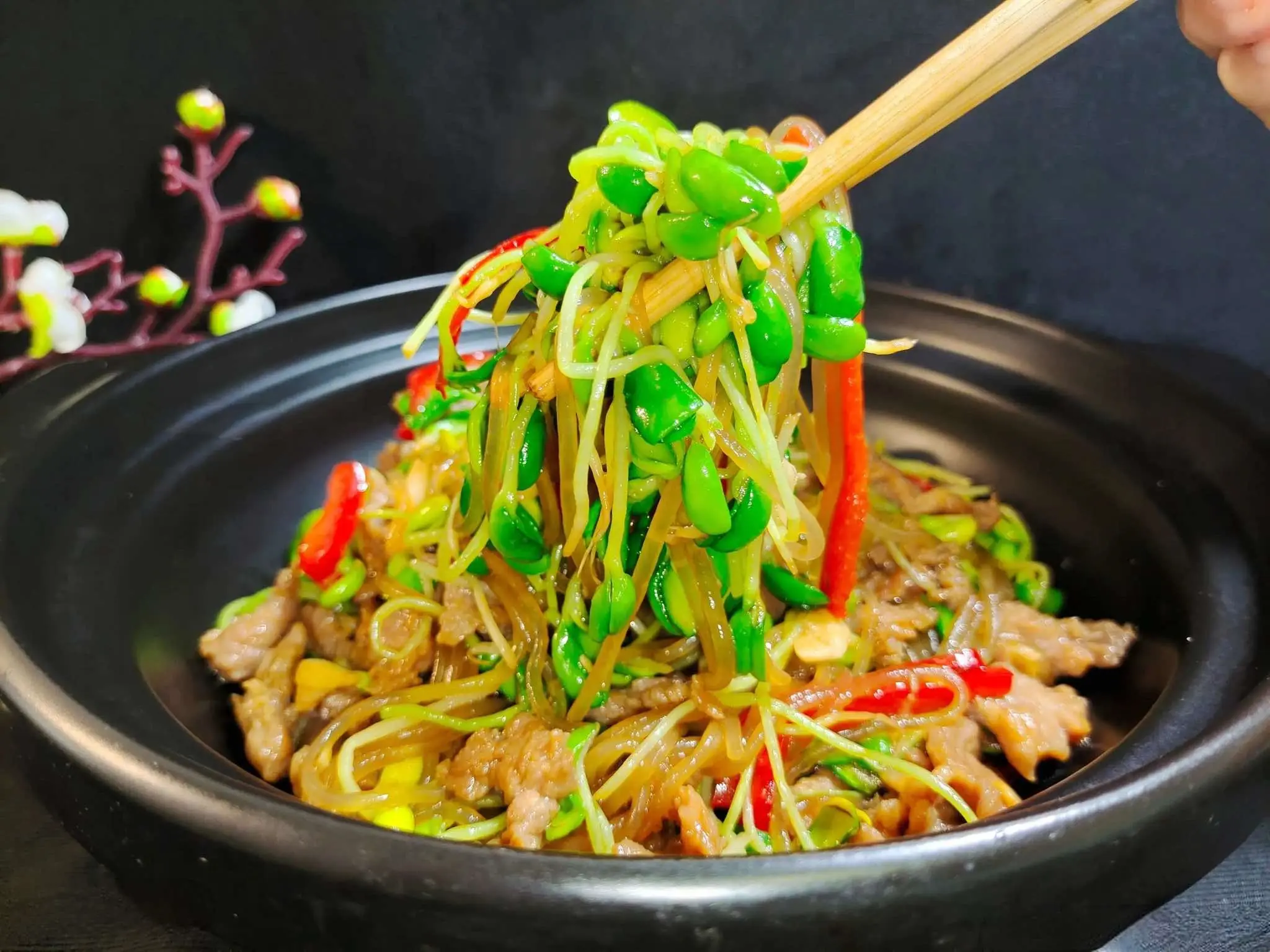 ผัก 5 ชนิด “คุณค่าดีต่อร่าง.กาย” ควรปลูกไว้ในบ้าน: เพียง 7 วันก็สามารถเก็บเกี่ยวได้