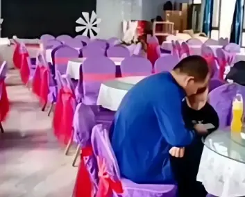 อับอาย! ปิดห้องโรงแรม 34 โต๊ะ ฉลองลูกสอบติด ช็อกไร้แขกร่วมยินดี แถมชาวเน็ตซ้ำเติม