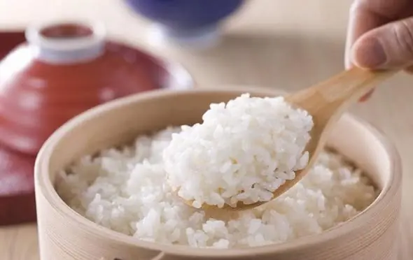 คำเตือน: อาหาร 3 ชนิดห้ามเก็บในตู้เย็น เสี่ยงอันตรายต่อร่างกาย