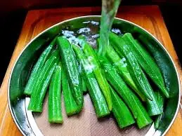 เคล็ดลับต้มกระเจี๊ยบเขียวให้กรอบ ไม่ลื่น ไม่เป็นเมือก! ล็อกคุณค่าสารอาหาร 10 เท่า ช่วยขับถ่