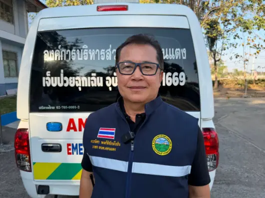 หัวเด็กโผล่ระหว่างทาง กู้ชีพช่วยทำคลอดให้แม่วัย 31 คนแห่ถามเลขทะเบียนรถ