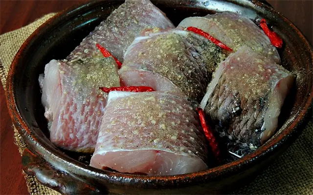 เคล็ดลับหมักปลาให้อร่อย หอม ไร้กลิ่นคาว เนื้อแน่น รสชาติเข้มข้น