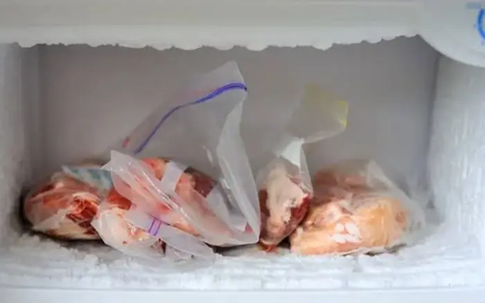 แพทย์เตือนจริงใจ! เนื้อสัตว์ 4 ชนิด ยิ่งกินมากๆ ยิ่งเสี่ยง "ชักนำ" มะเร็งมาเร็วกว่าเนื้อแดง