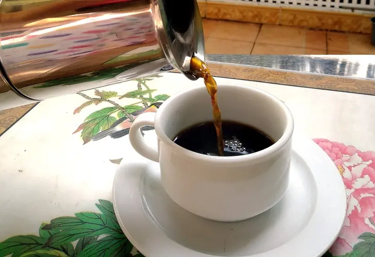 ชายวัย 50 ไตวาย หมอพบต้นเหตุจาก "กาแฟดำ" ที่ดื่มทุกวัน ชี้จุดพลาด ที่หลายคนไม่สังเกต