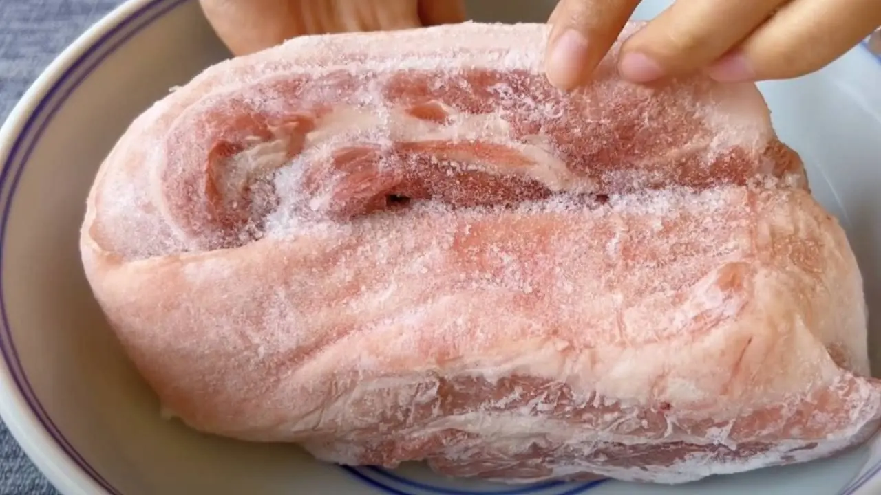 เคล็ดลับละลายเนื้อแช่แข็งไวทันใจ ประหยัดเวลา เนื้อนุ่มสดใหม่
