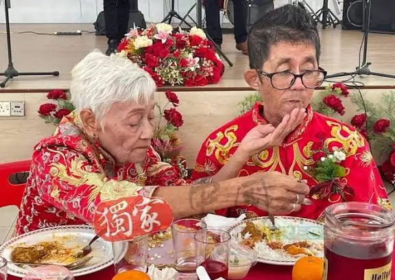 รักแท้ไม่มีพรมแดนอายุ เรื่องราวสุดประทับใจของคุณยายวัยเก้าสิบเอ็ดปีที่พบรักอีกครั้ง
