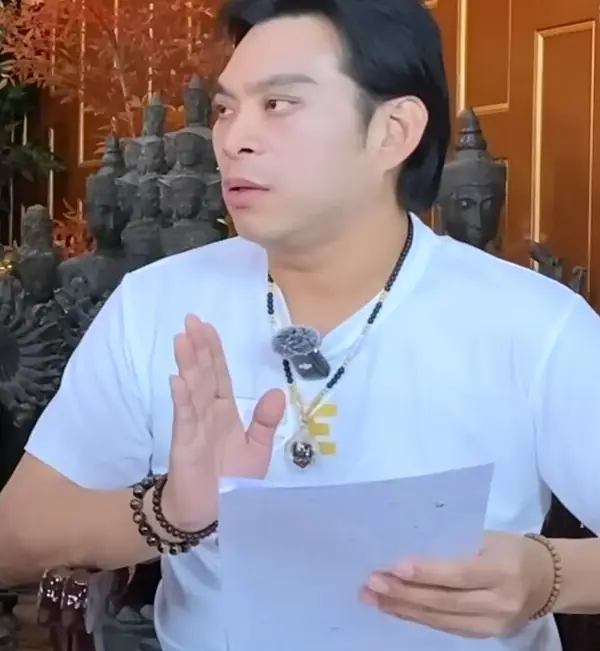 แม่นจนตกใจ อ.โอเล่  ทำนายราคาทอง แผ่นดินไหว  -  เตือนระวัง 2 เรื่องช็อก