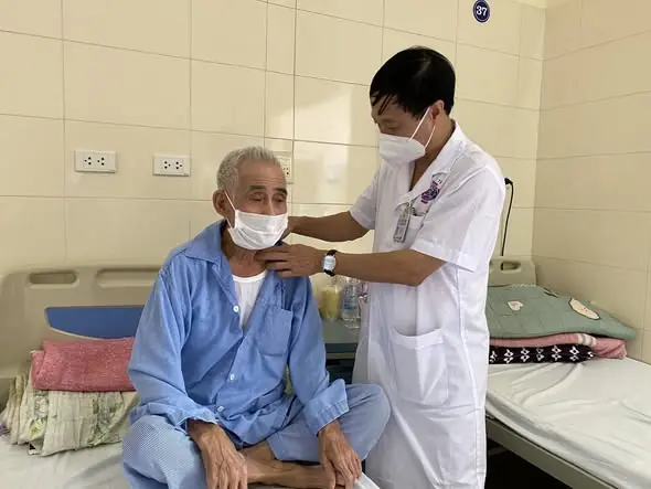 เตือนด้วยความหวังดี! ผักสองชนิดที่ต้องลวกให้สุกก่อนรับประทาน เพื่อความปลอดภัยของร่างกาย