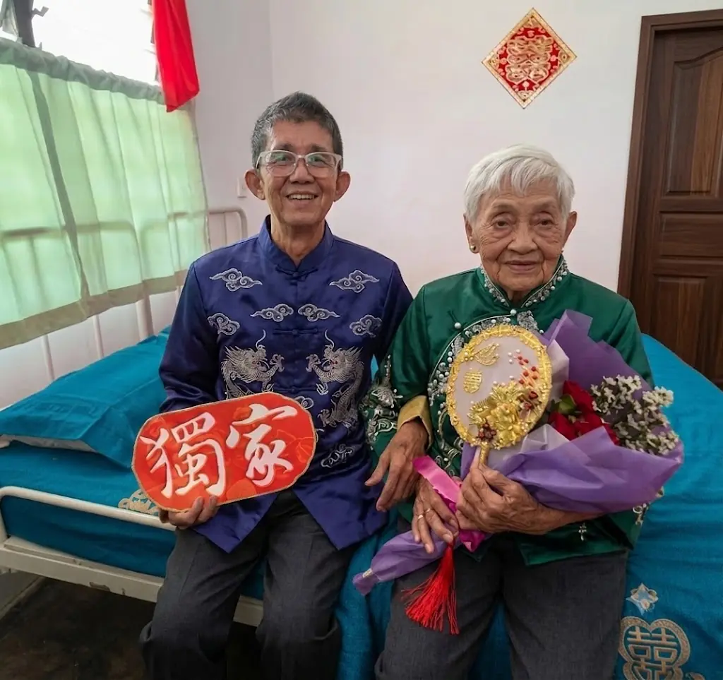 รักแท้ไม่มีวันสาย คุณยายวัย 91 ปีพบรักใหม่สดใส