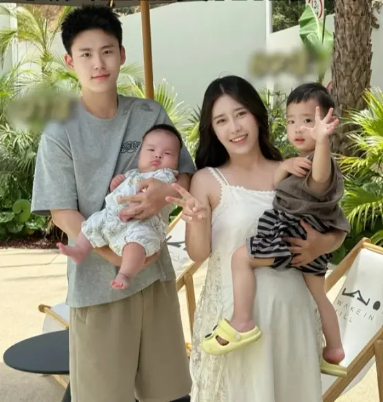 ชีวิตคู่ของ “หนุ่มวัย 19 ปีที่ตกหลุมรักสาววัย 31 ปี”