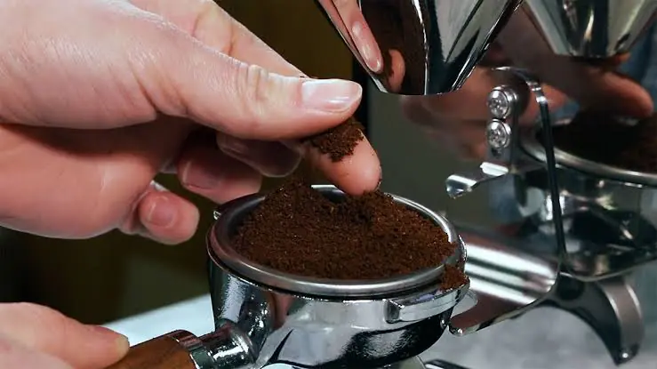 ภัยเงียบใน "กาแฟ" ชายป่วยไตวายระยะสุดท้าย หมอชี้พลาดตั้งแต่ก่อนชง ไม่ต่างกับดื่มยาพิษ