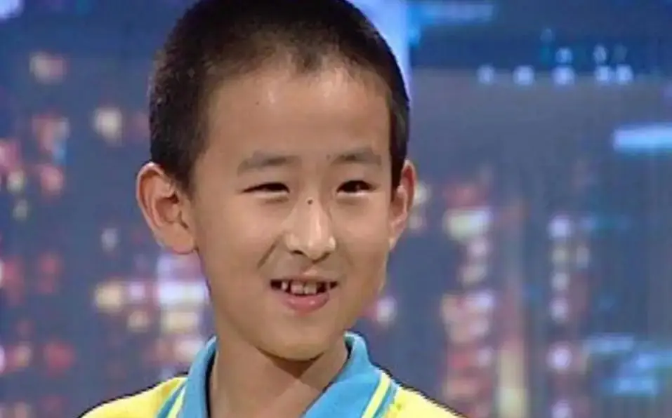 โศกนาฏกรรม "อัจฉริยะ" 10 ขวบเข้ามหา'ลัย เป็นด็อกเตอร์วัย 16 แต่ชีวิตพังเพราะพ่อแม่?!