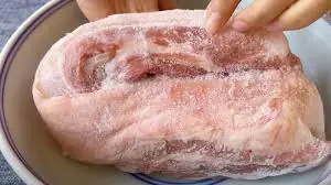 วิธีละลายเนื้ออย่างรวดเร็วและคงความสดใหม่ในเวลาสิบนาที