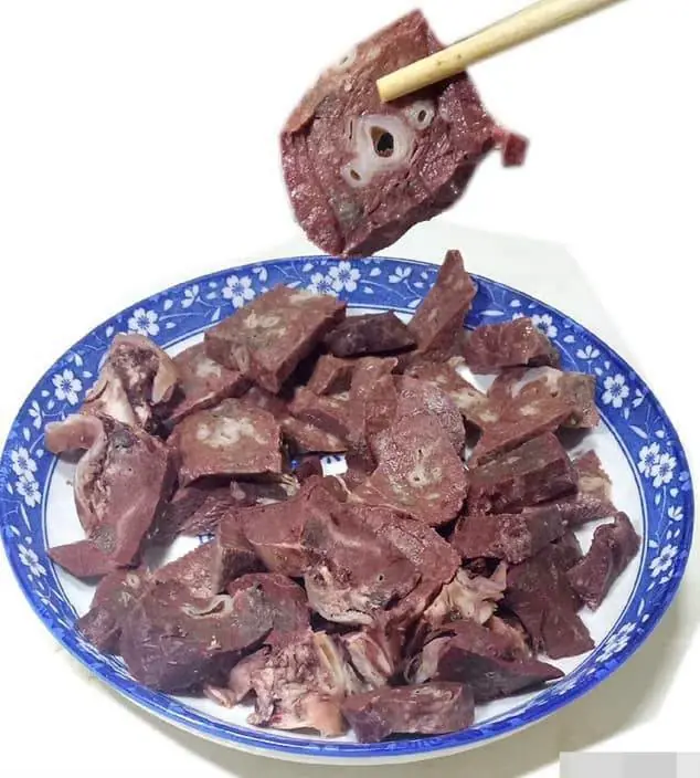 หมูสองส่วนมีเซลล์อยู่จำนวนมาก โดยเฉพาะเซลล์ "ม.ะ.เ.ร็.ง" อย่าได้โง่เขลาไปกินมันเด็ดขาด