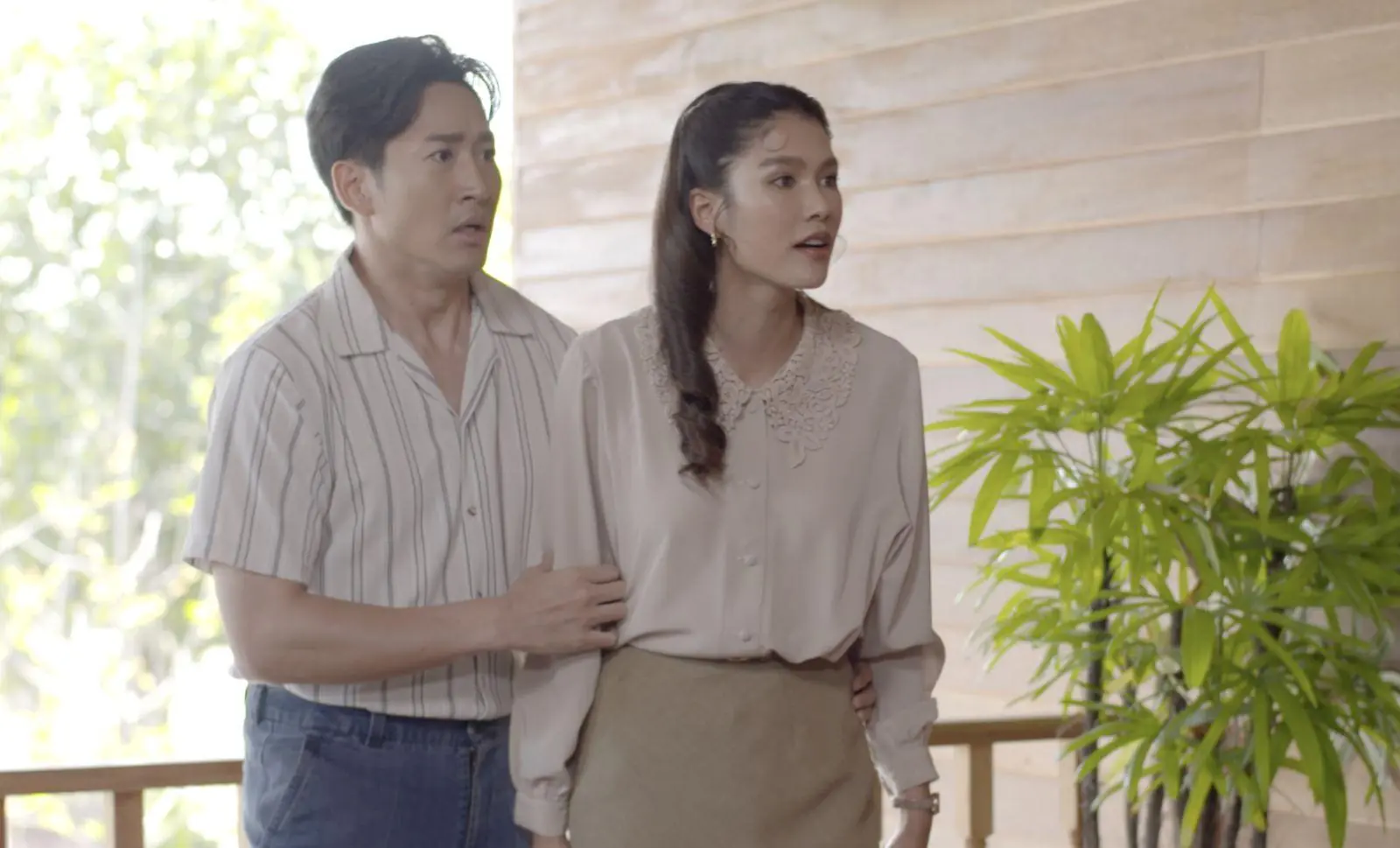 ช็อกทั้งสองฝ่าย! ชายโสดวัยเกือบ 50 กลับพบว่าแม่ของหญิงสาวที่กำลังจะแต่งงานด้วย คือ “รักแรก