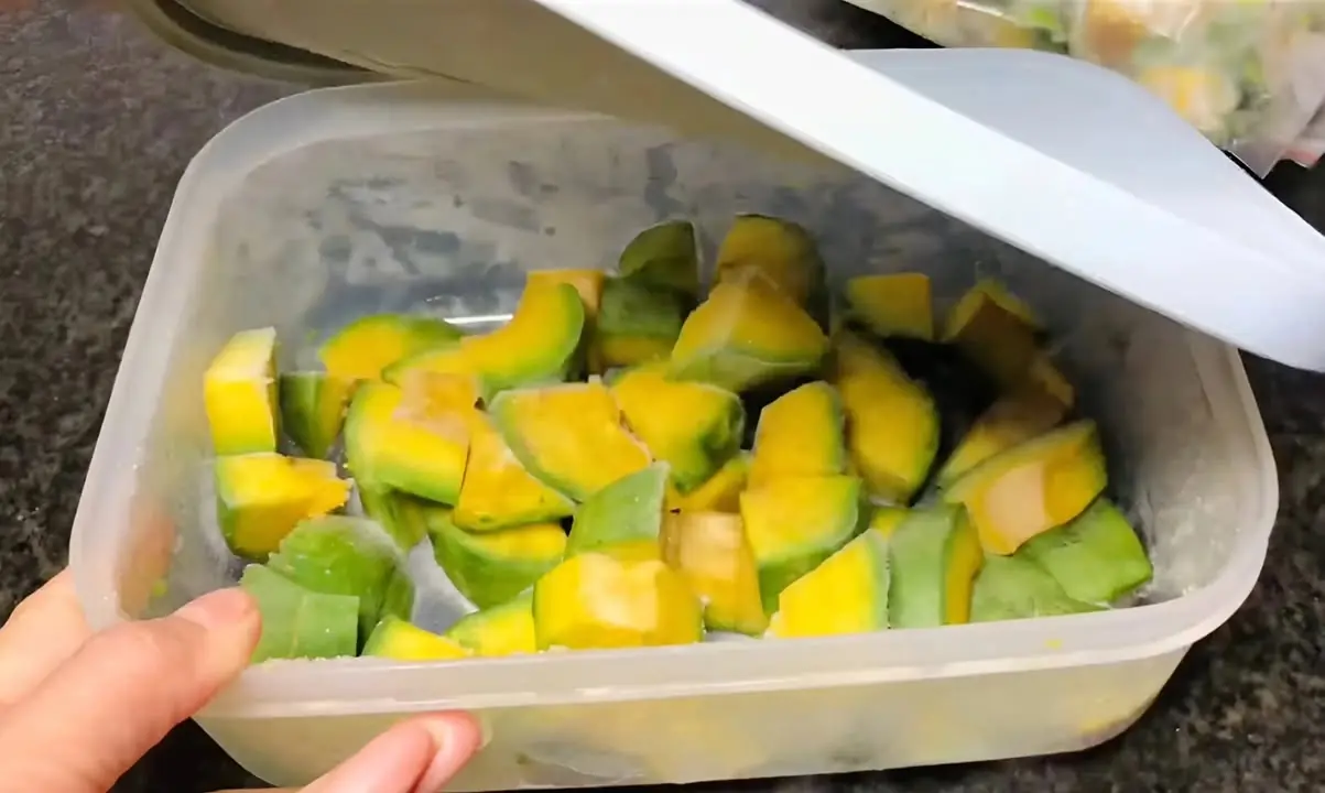 แพทย์เผยว่าการรับประทานอาหารอะโวคาโดก่อให้เกิด...