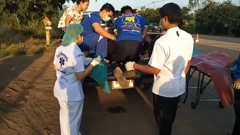 เลขแม่ๆ ลูกๆ ต้องมา หญิงท้องแก่คลอดเองหลังกระบะ คอหวยจับตาทะเบียนรถ