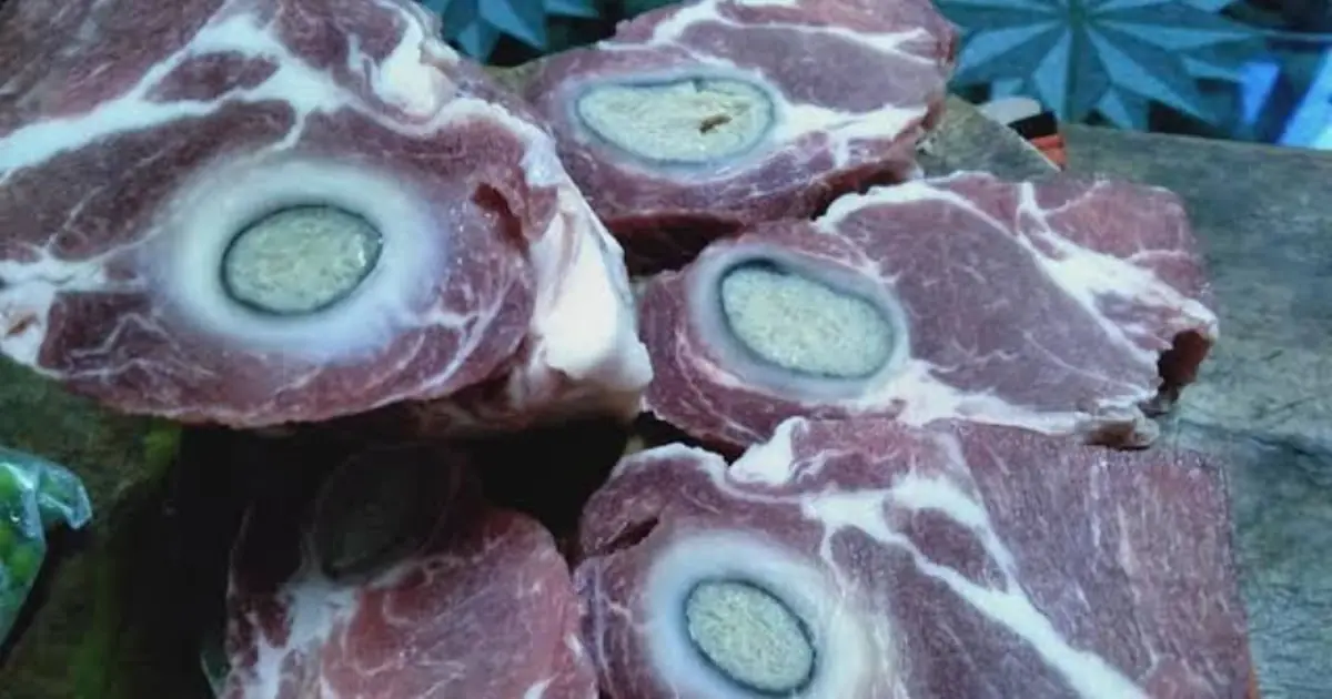พบหนองอยู่ในเนื้อหมู เจ้าหน้าที่ไทยแถลงข่าวอย่างน่าตกใจ